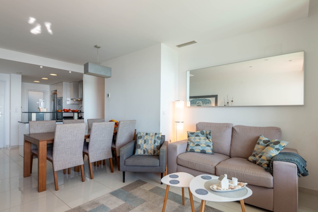 Appartamento a Punta Prima, Alicante, Spagna 2 camere da letto, 72 mq. N° 145342