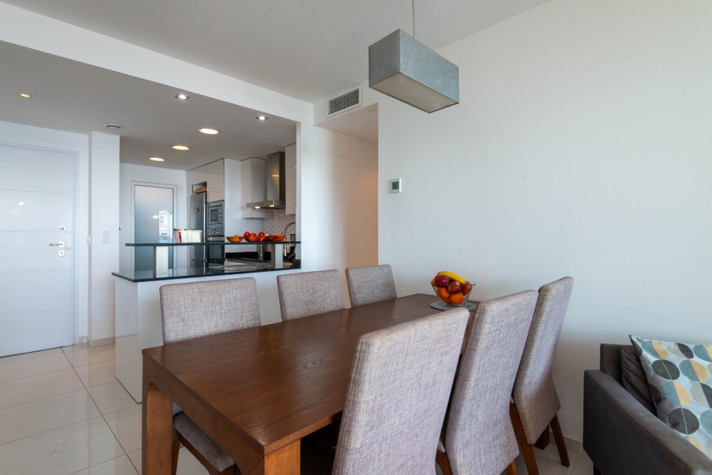 Appartamento a Punta Prima, Alicante, Spagna 2 camere da letto, 72 mq. N° 145342
