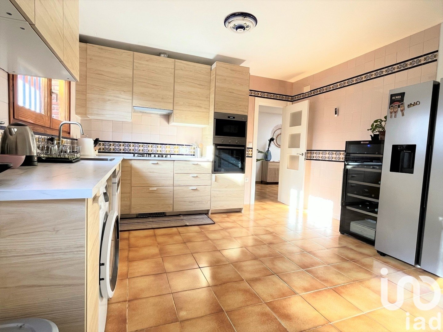 Дом в Виланова-и-ла-Желтру, Барселона, Испания 4 спальни, 840м2 №154044