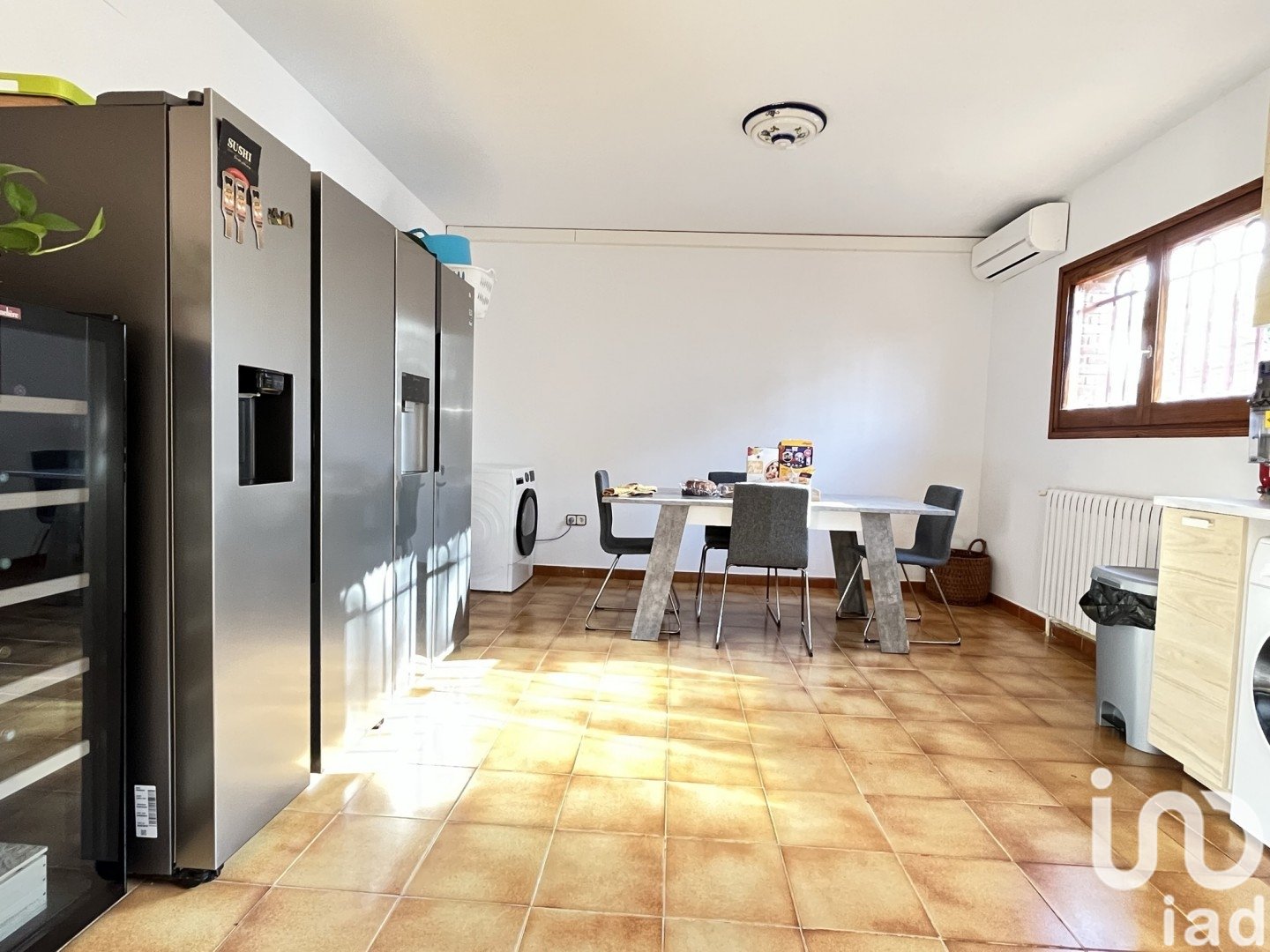 Дом в Виланова-и-ла-Желтру, Барселона, Испания 4 спальни, 840м2 №154044