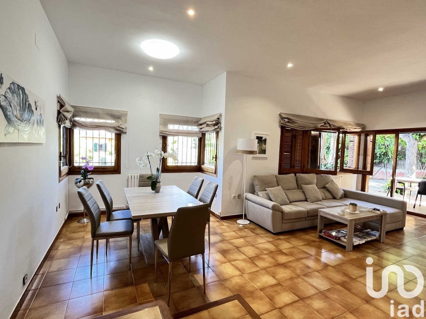 Дом в Виланова-и-ла-Желтру, Барселона, Испания 4 спальни, 840м2 №154044