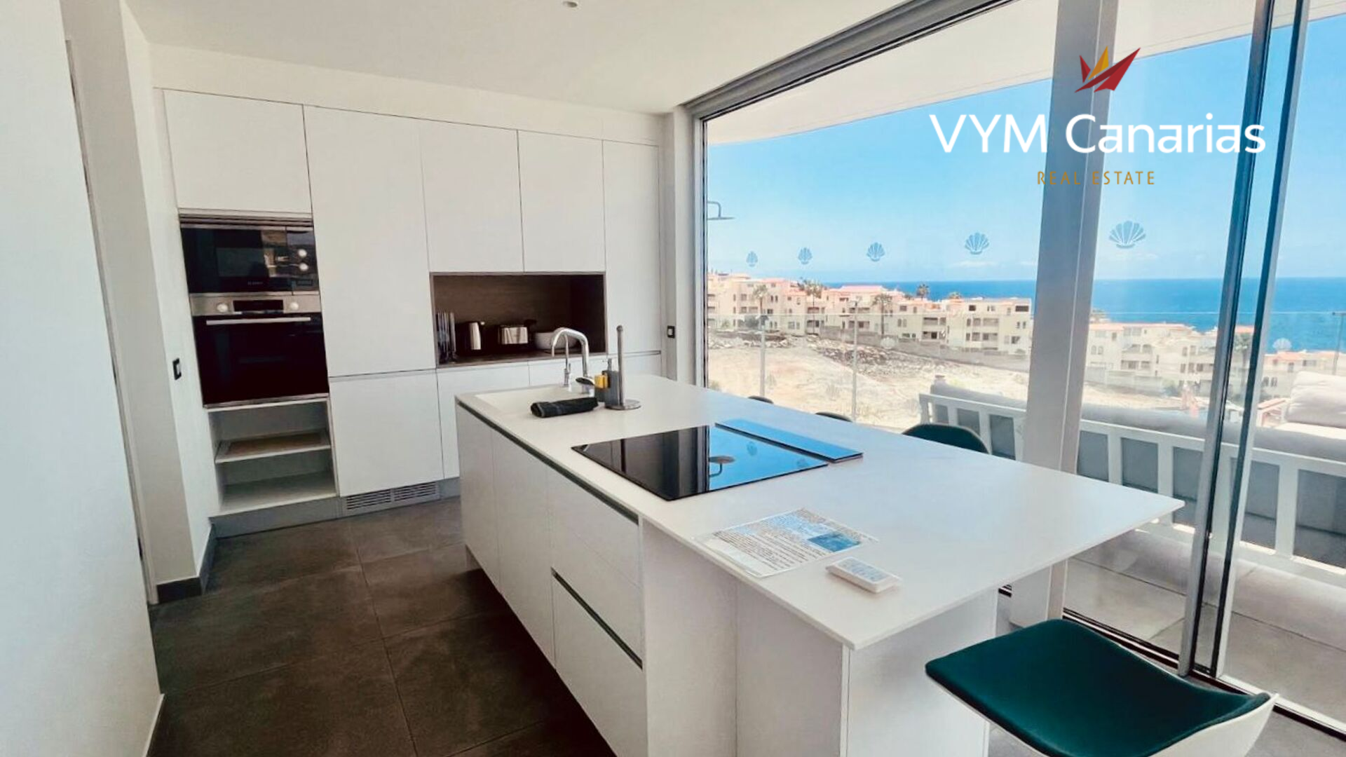 Villa Adeje, Tenerife, Spānijā 3 istabas, 194 m2 Nr. 192422