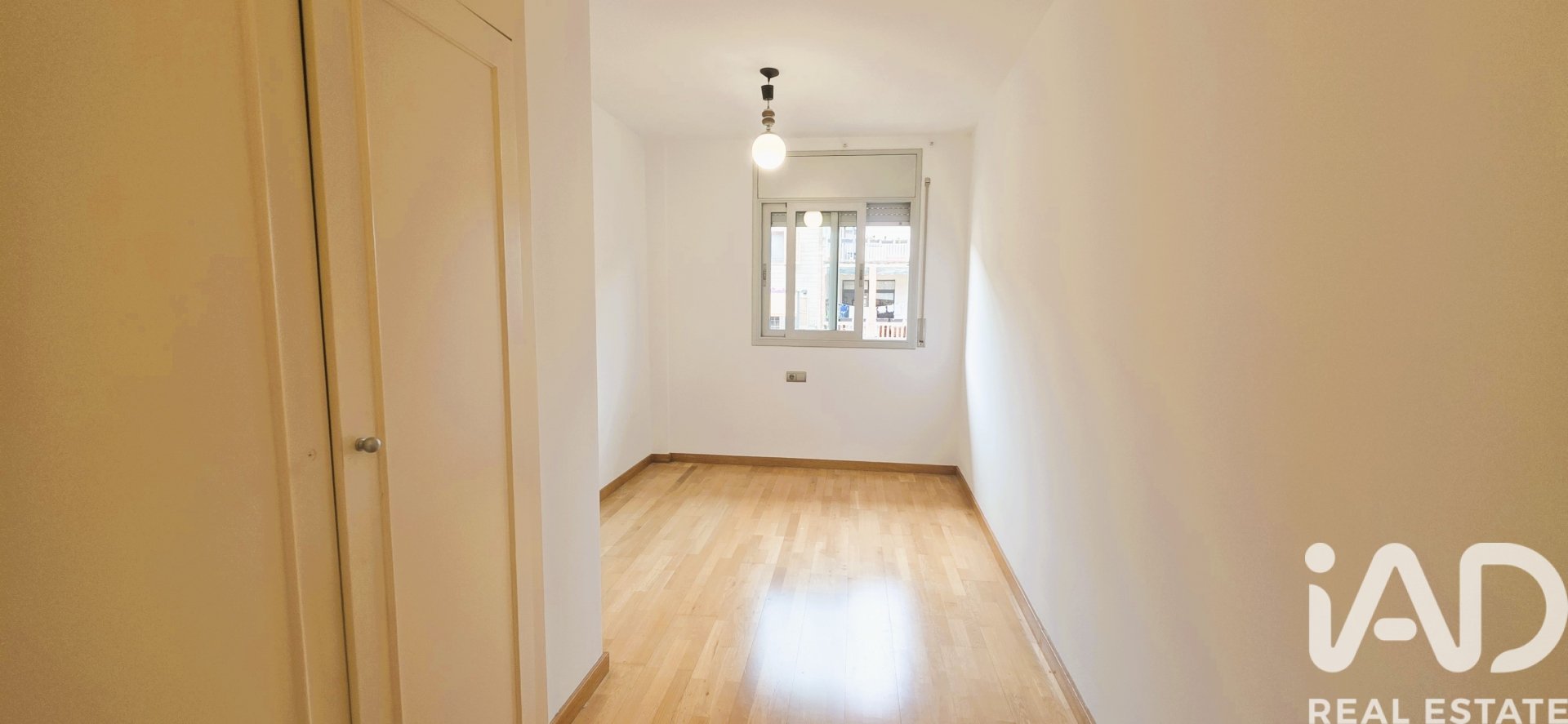 Bliźniak w Sant Cugat Del Valles, Barcelona, Hiszpania 3 sypialnie, 143 mkw. nr 188244