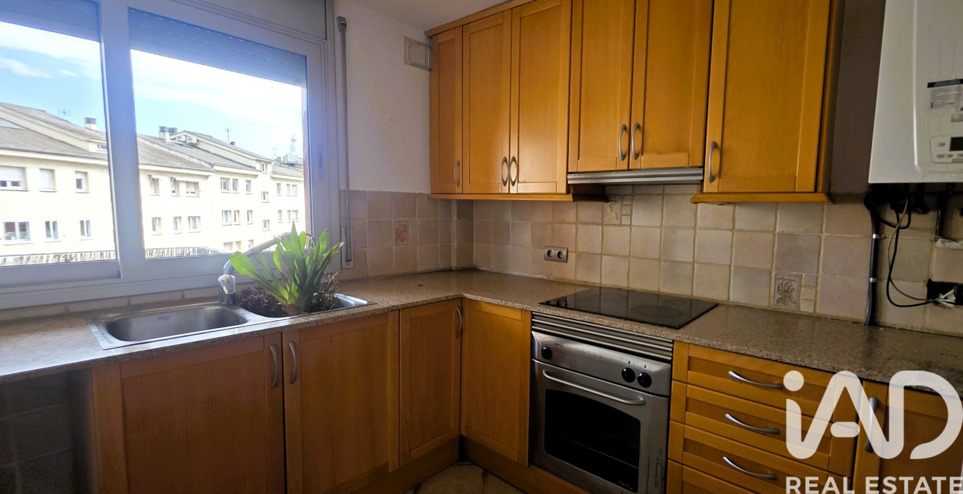Bliźniak w Sant Cugat Del Valles, Barcelona, Hiszpania 3 sypialnie, 143 mkw. nr 188244
