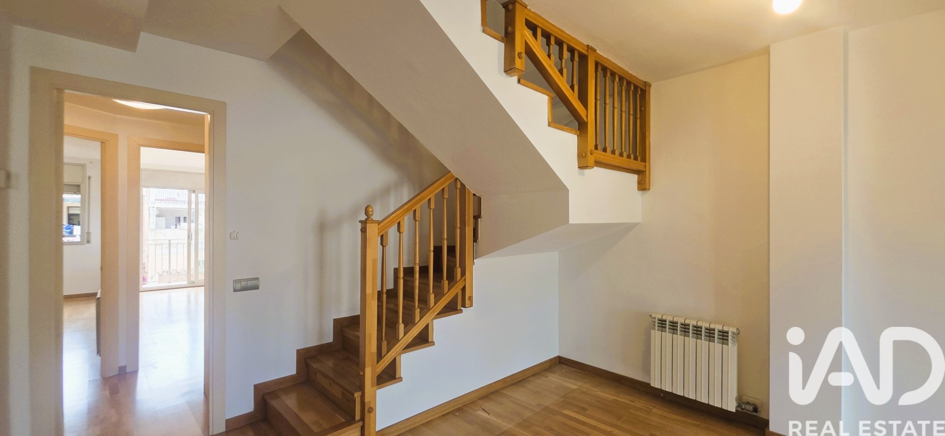 Bliźniak w Sant Cugat Del Valles, Barcelona, Hiszpania 3 sypialnie, 143 mkw. nr 188244