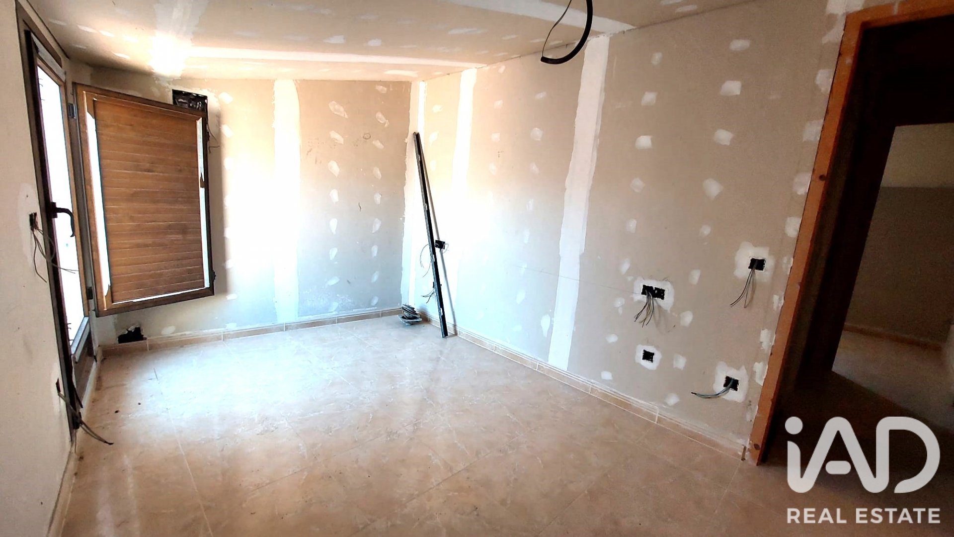 Duplex à Santa Coloma de Queralt, Tarragona, Espagne 3 chambres, 131 m2 No. 188242