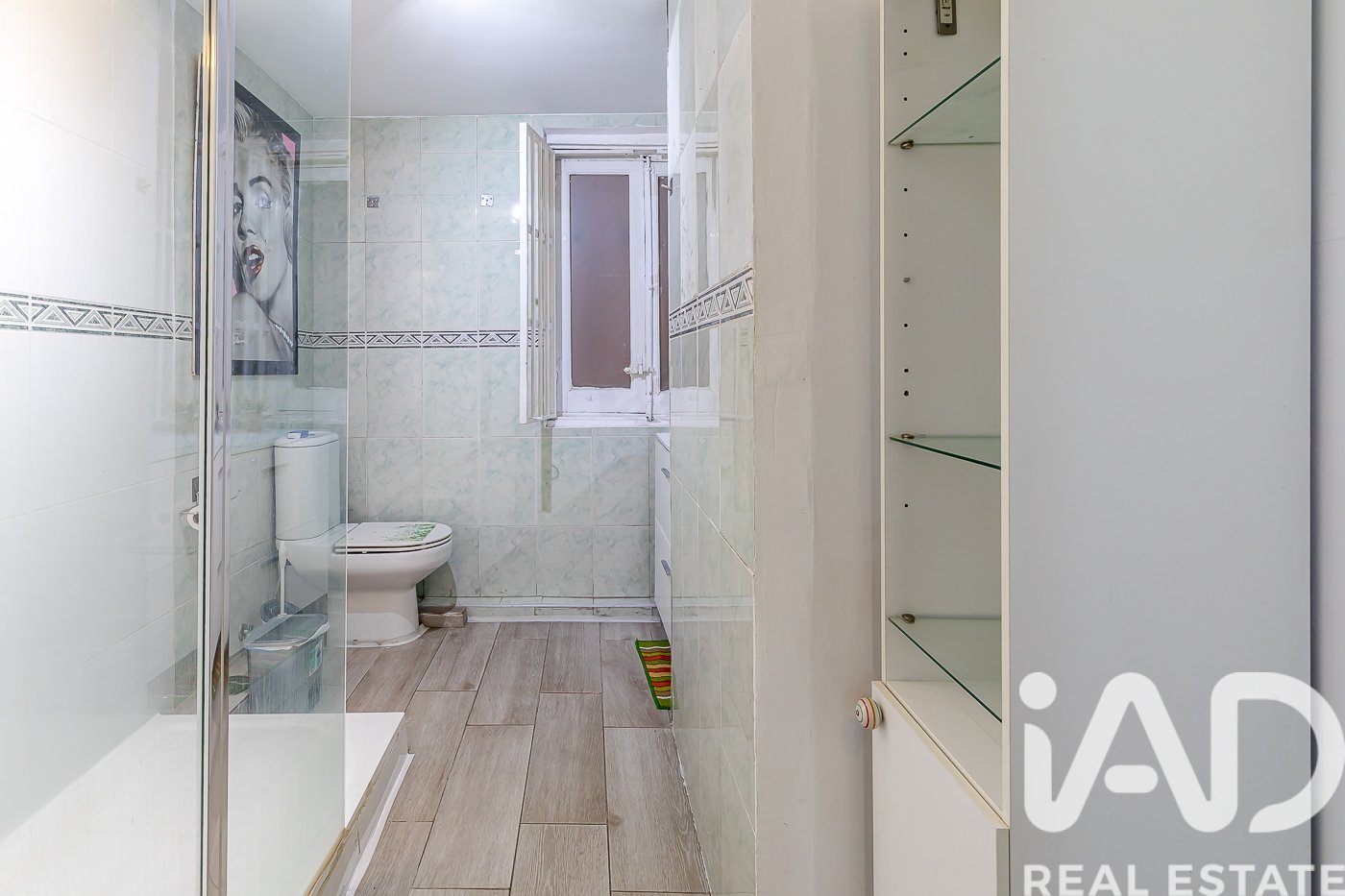 Huoneisto Madrid, Espanja 4 makuuhuonetta, 90 m2 No. 188247