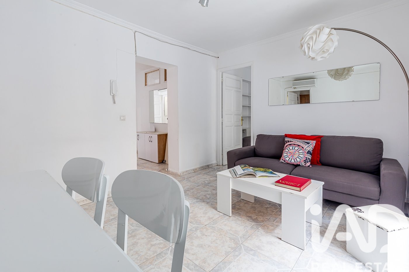 Huoneisto Madrid, Espanja 4 makuuhuonetta, 90 m2 No. 188247