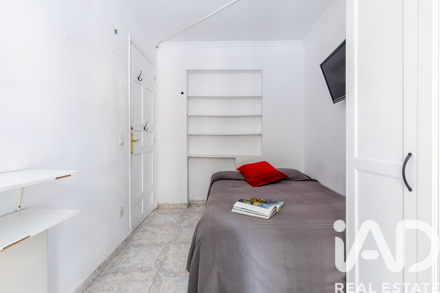 Huoneisto Madrid, Espanja 4 makuuhuonetta, 90 m2 No. 188247