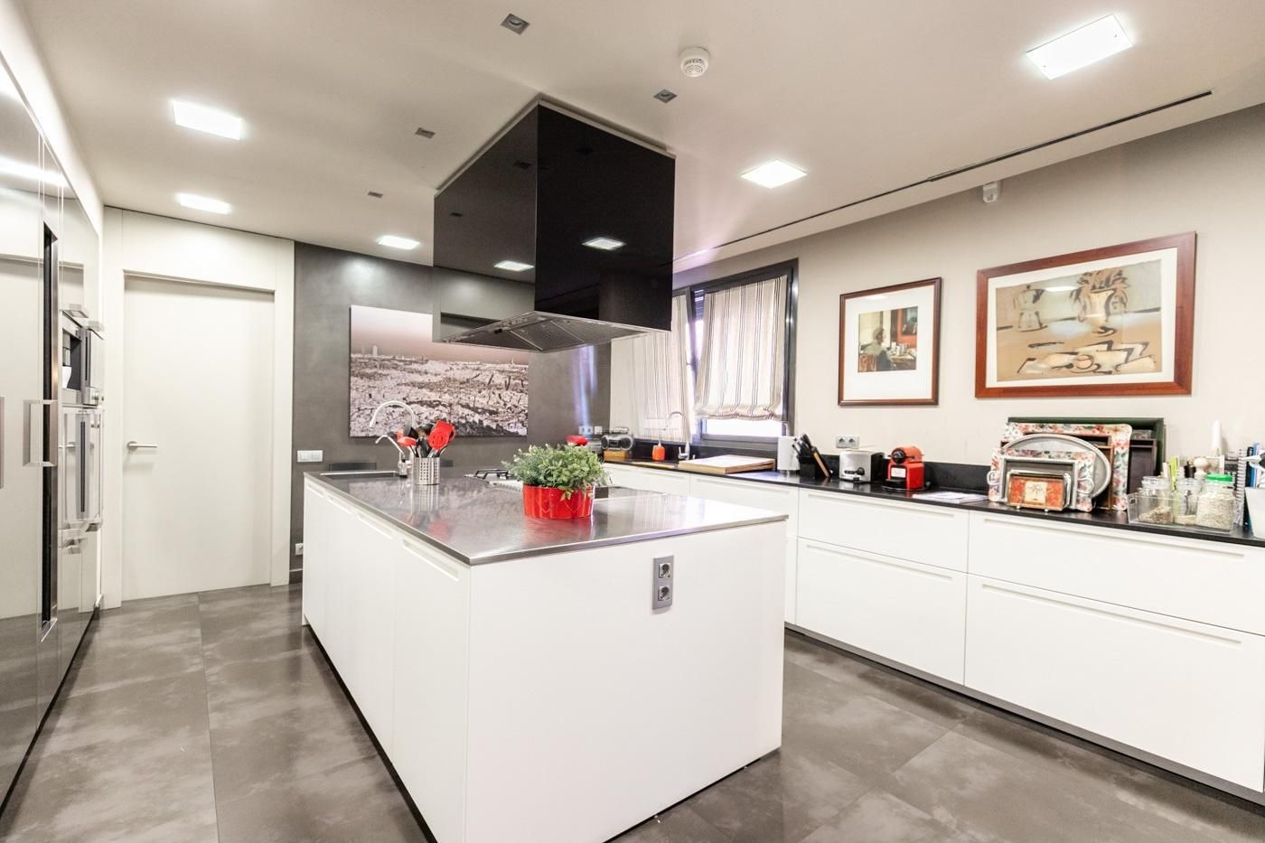 Appartamento a Barcelona, Spagna 6 camere da letto,  N° 141017