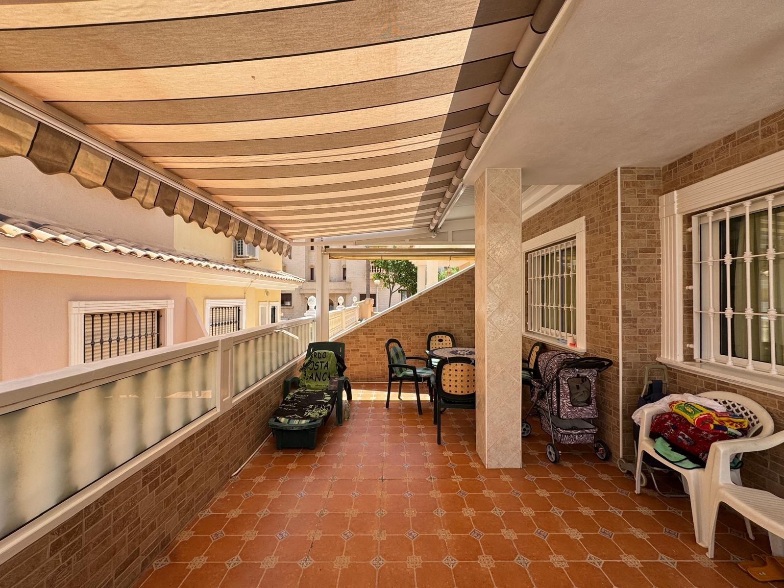 House in Guardamar del Segura, Alicante, Spanien 3 Schlafzimmer, 91 m2 Nr. 165657