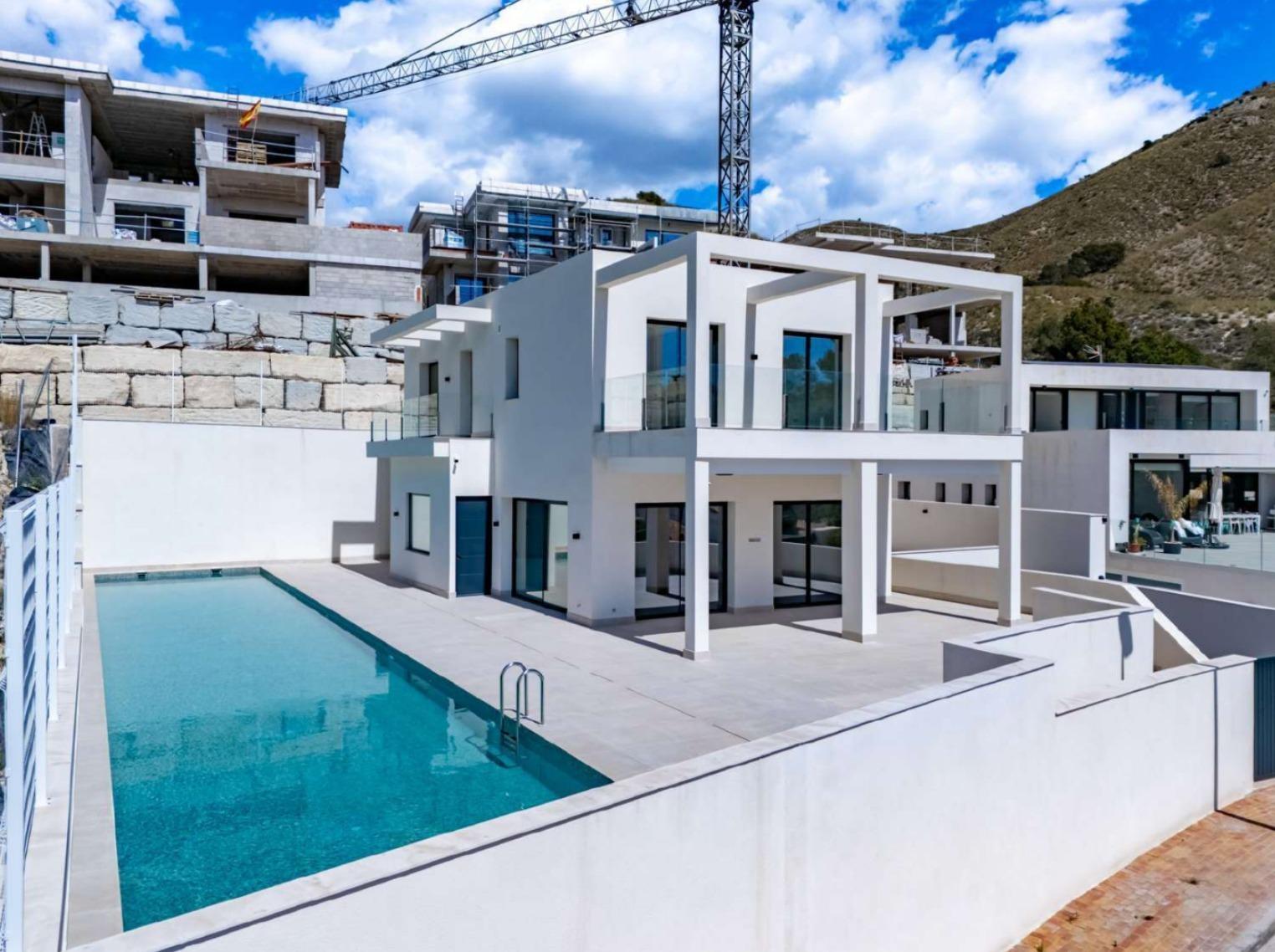 Villa a Finestrat, Alicante, Spagna 7 camere da letto, 636 mq. N° 165659