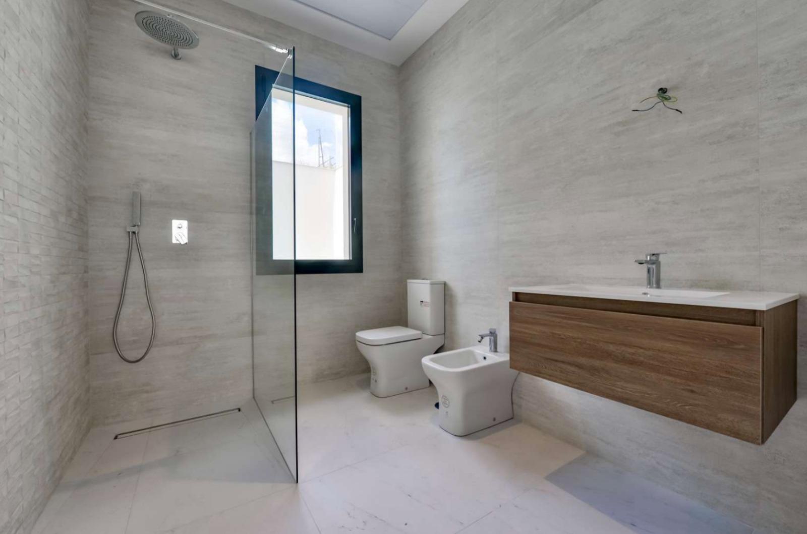 Villa a Finestrat, Alicante, Spagna 7 camere da letto, 636 mq. N° 165659