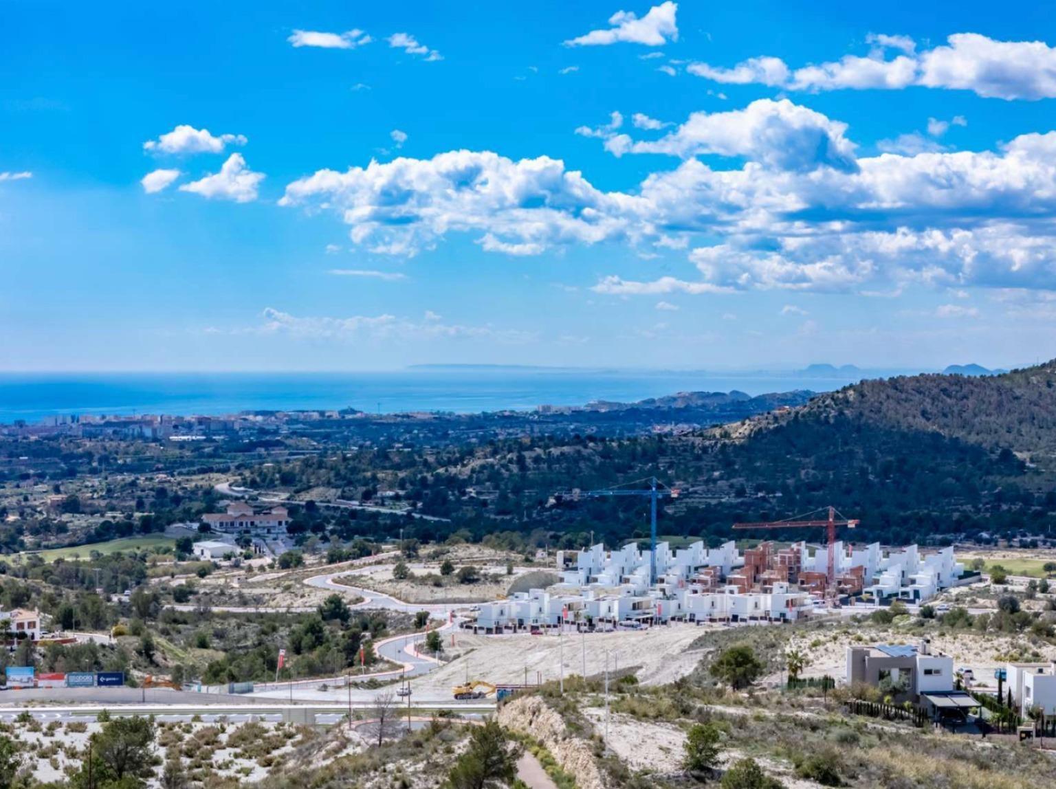 Villa a Finestrat, Alicante, Spagna 7 camere da letto, 636 mq. N° 165659