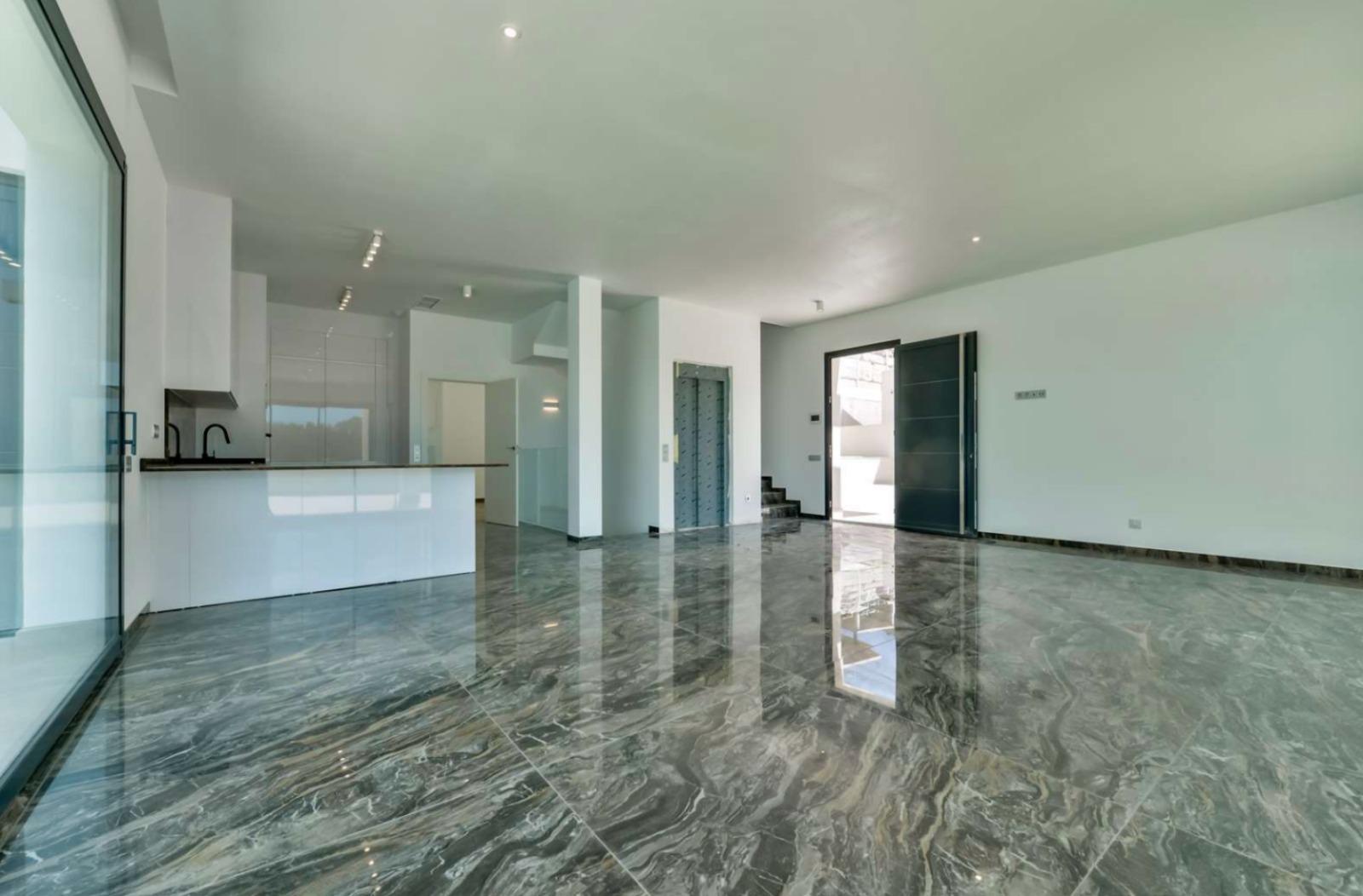 Villa a Finestrat, Alicante, Spagna 7 camere da letto, 636 mq. N° 165659