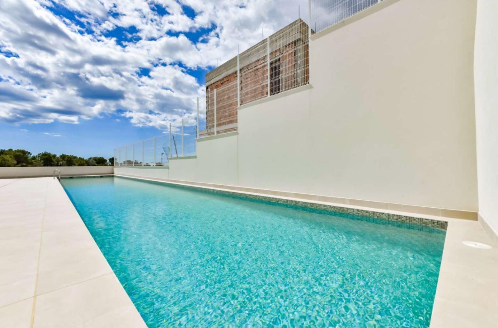 Villa a Finestrat, Alicante, Spagna 7 camere da letto, 636 mq. N° 165659
