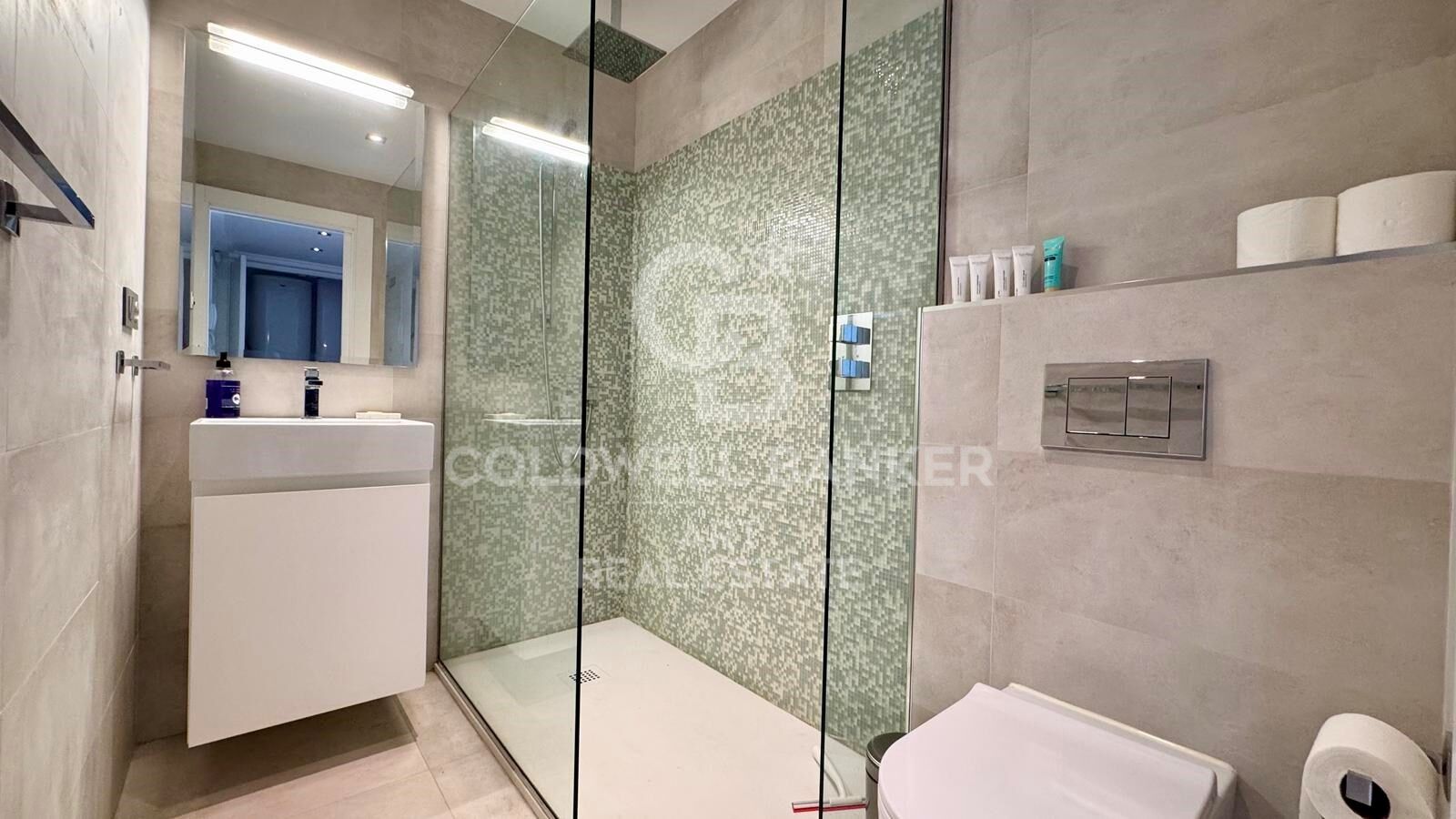 Apartment in Marbella, Malaga, Spain 3 bedrooms, 140 sq.m. No. 157519