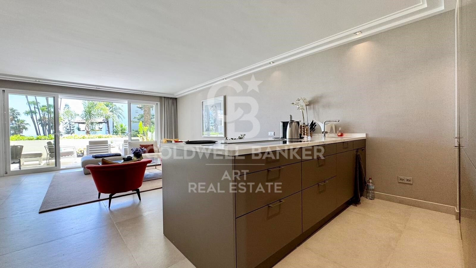 Apartment in Marbella, Malaga, Spain 3 bedrooms, 140 sq.m. No. 157519