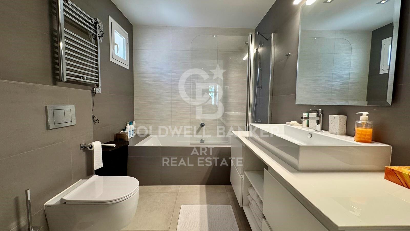 Apartment in Marbella, Malaga, Spain 3 bedrooms, 140 sq.m. No. 157519