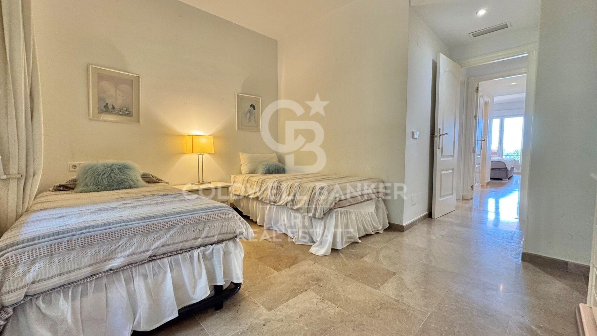 Apartment in Marbella, Malaga, Spain 2 bedrooms, 104 sq.m. No. 157520