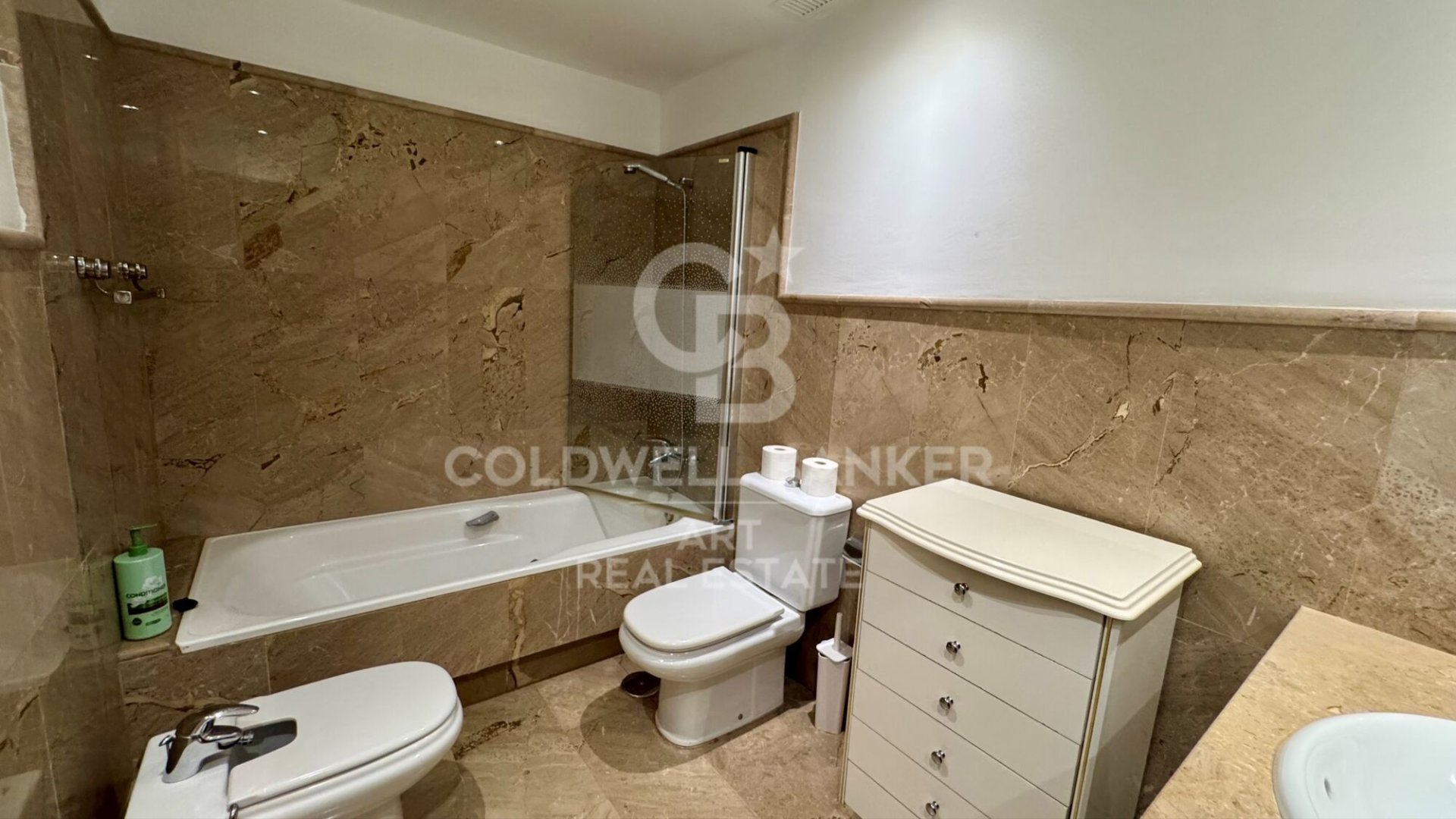 Apartment in Marbella, Malaga, Spain 2 bedrooms, 104 sq.m. No. 157520
