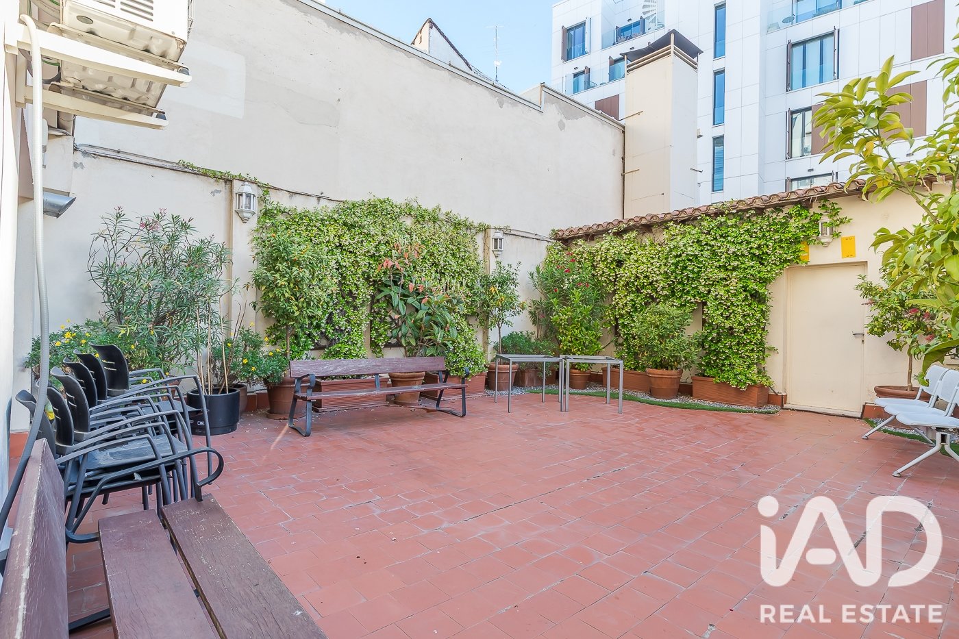 Huoneisto Madrid, Espanja 4 makuuhuonetta, 353 m2 No. 187801