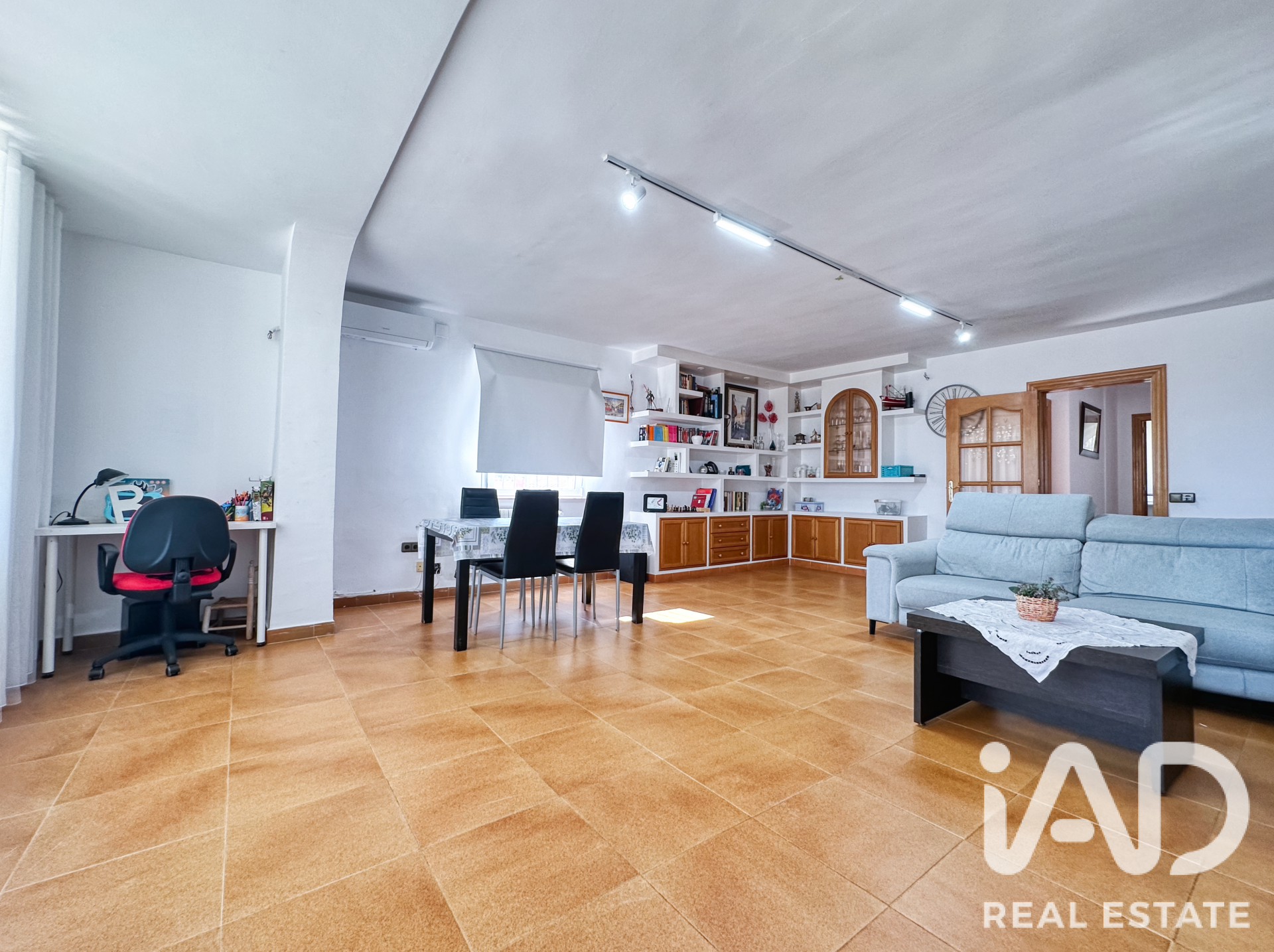 Apartamento en La Nucia, Alicante, España 5 dormitorios, 377 m2 No. 187884