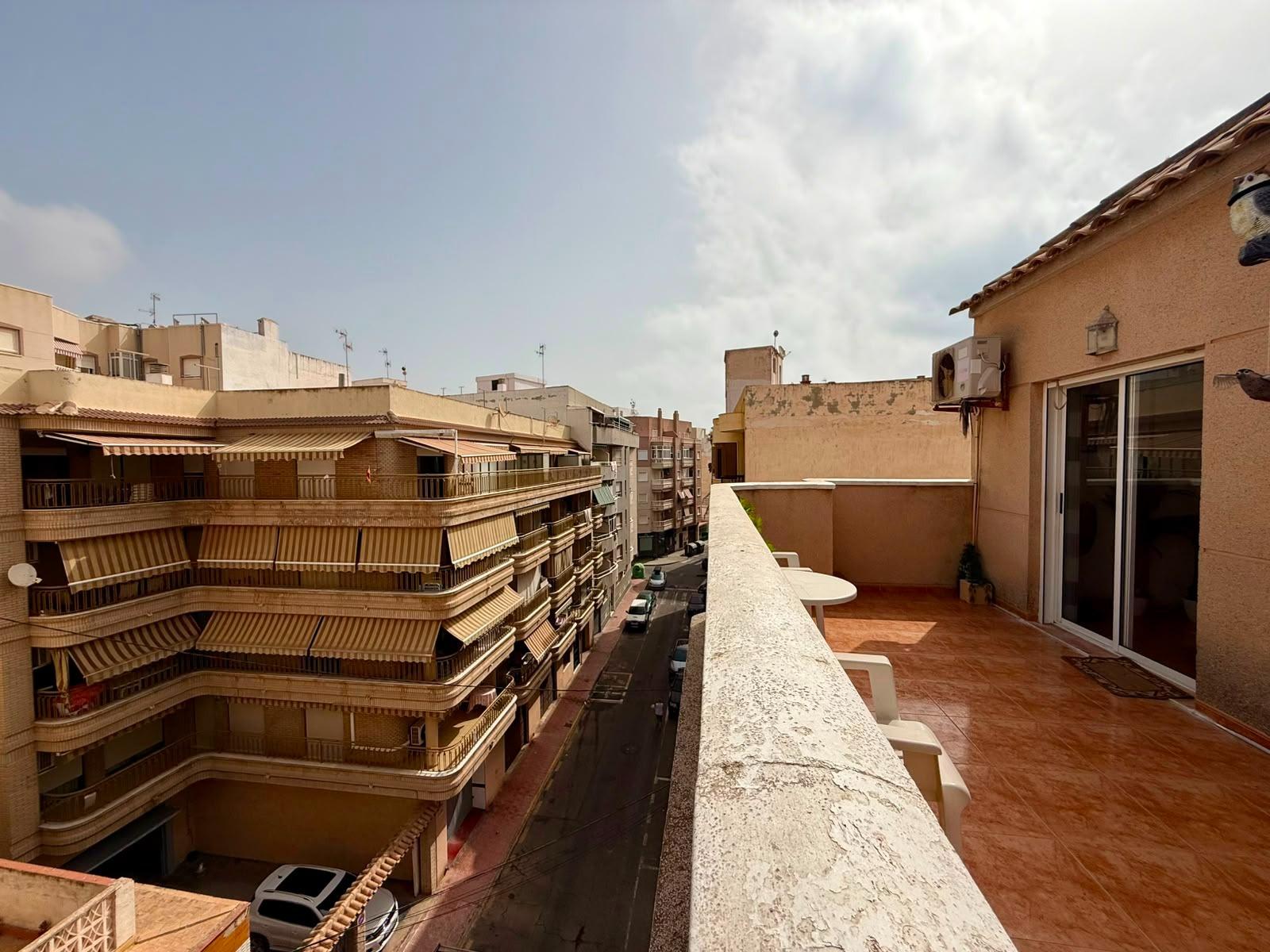 Penthouse w Torrevieja, Alicante, Hiszpania 3 sypialnie, 82 mkw. nr 186829