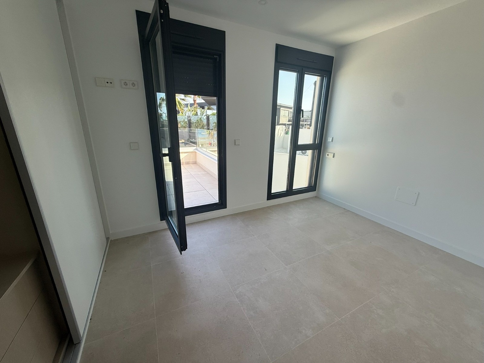 Villa à Los Alcazares, Murcia, Espagne 3 chambres, 125 m2 No. 135288