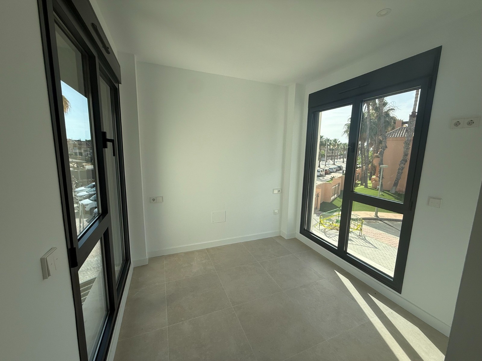 Villa à Los Alcazares, Murcia, Espagne 3 chambres, 125 m2 No. 135288