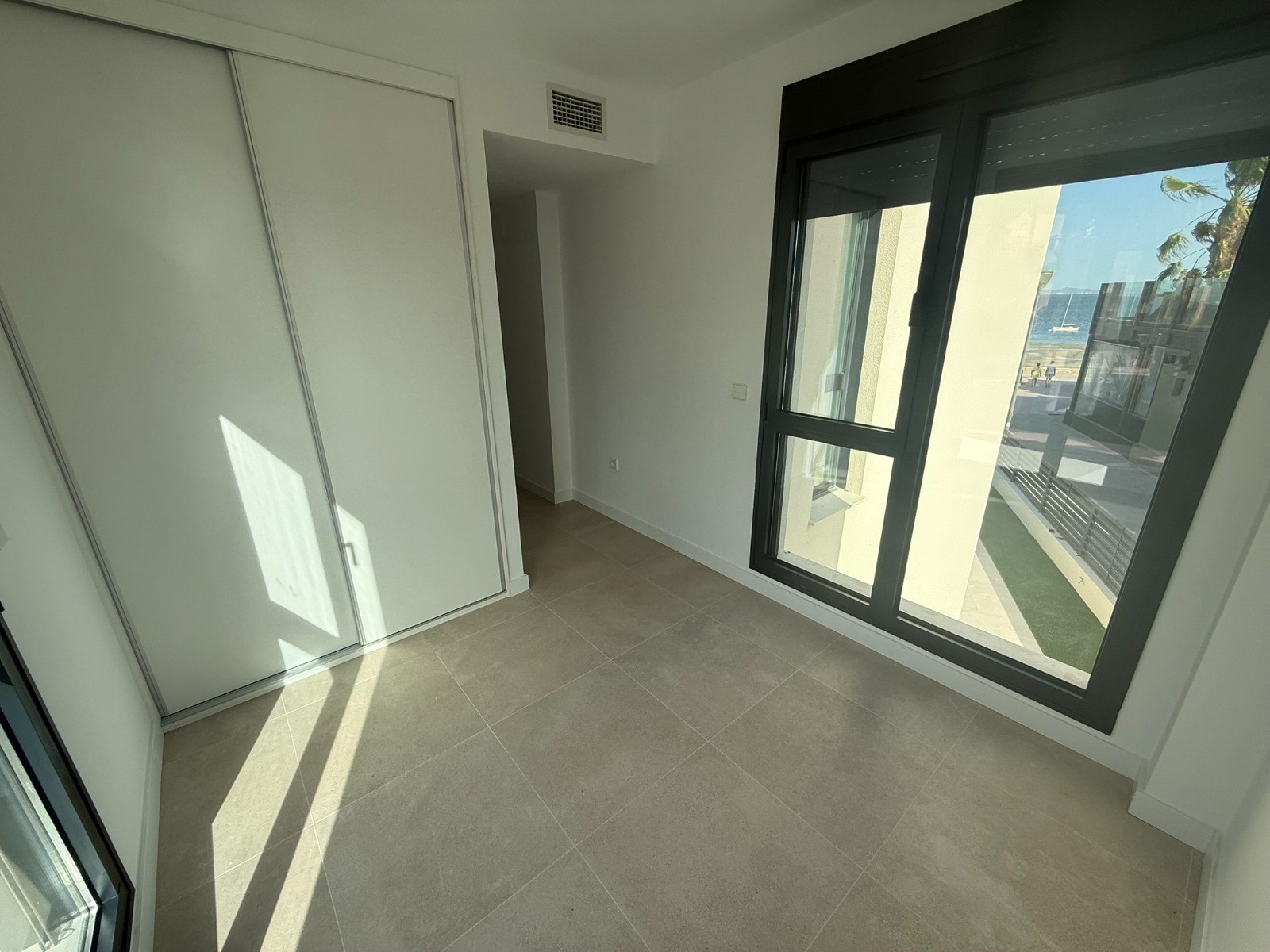 Villa à Los Alcazares, Murcia, Espagne 3 chambres, 125 m2 No. 135288