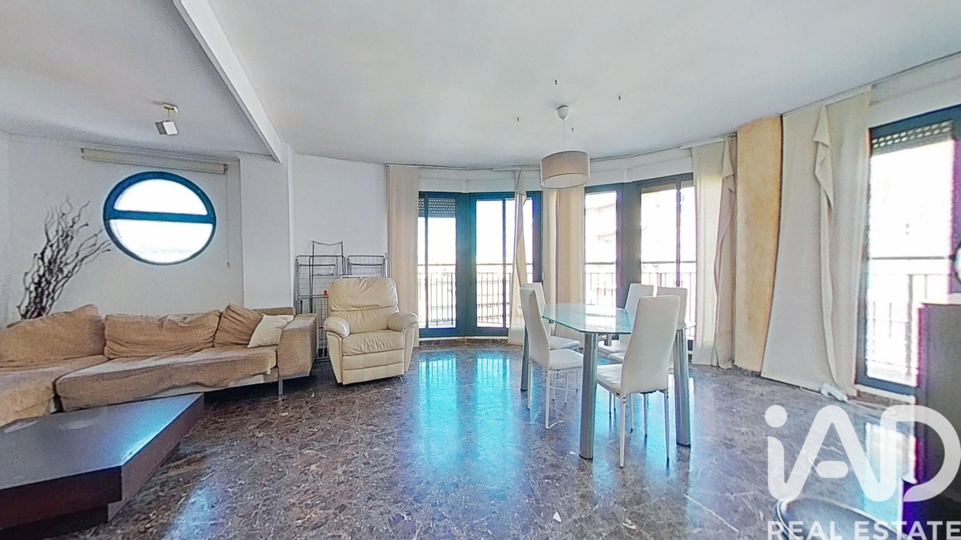 Dvīņu māja Castellon de la Plana, Castellon, Spānijā 4 istabas, 231 m2 Nr. 172746