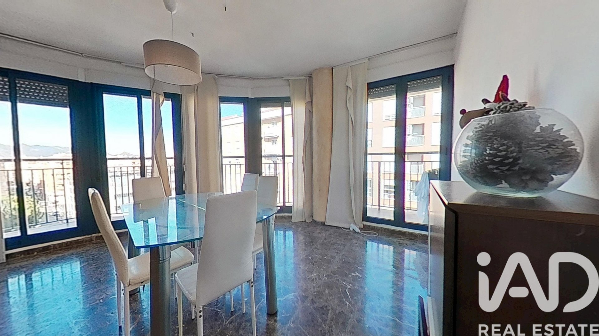 Dvīņu māja Castellon de la Plana, Castellon, Spānijā 4 istabas, 231 m2 Nr. 172746