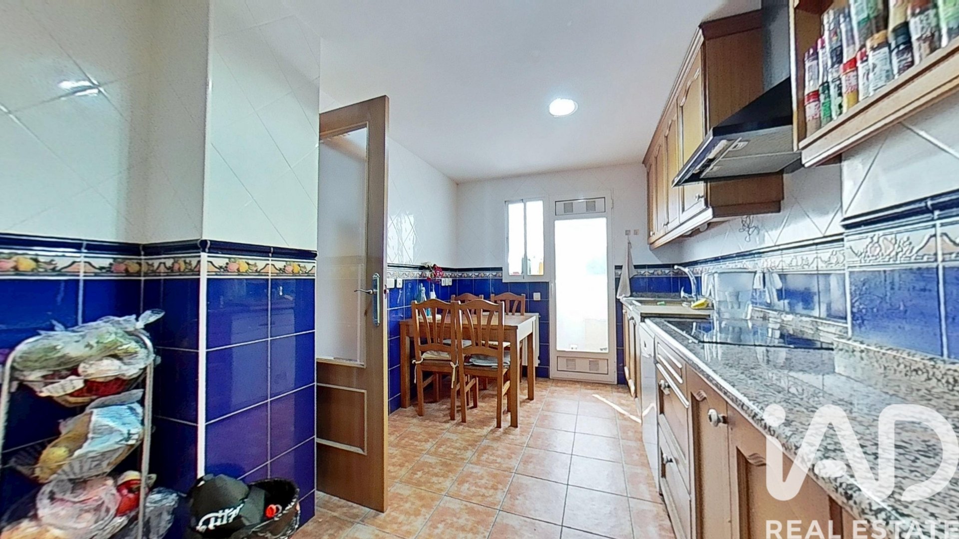 Dvīņu māja Castellon de la Plana, Castellon, Spānijā 4 istabas, 231 m2 Nr. 172746