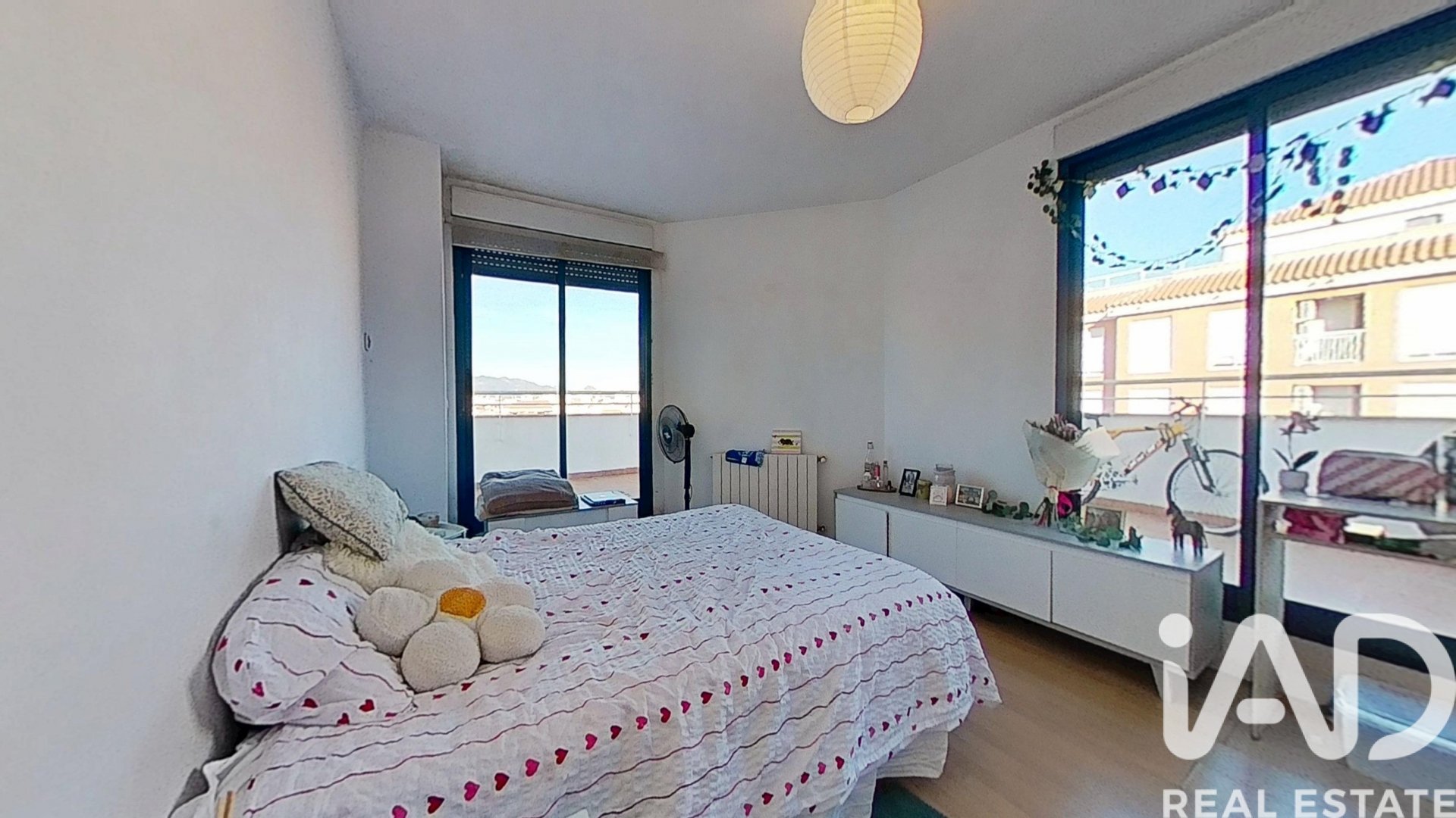 Dvīņu māja Castellon de la Plana, Castellon, Spānijā 4 istabas, 231 m2 Nr. 172746