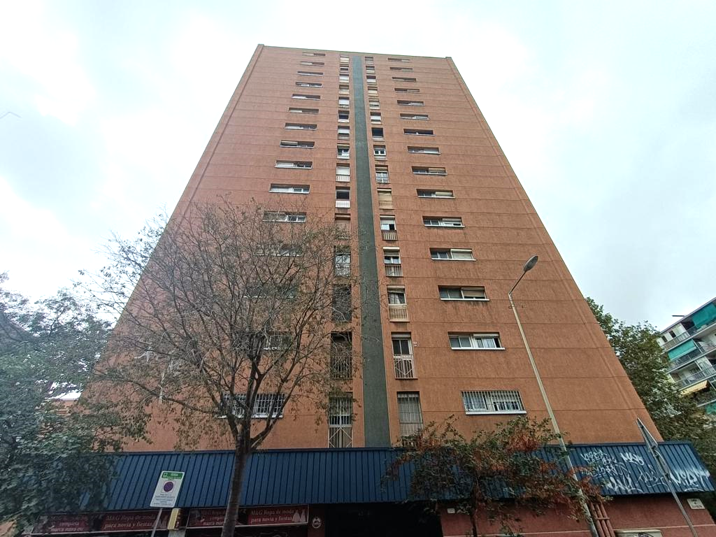 Apartament w Barcelona, Hiszpania 3 sypialnie, 85 mkw. nr 167212