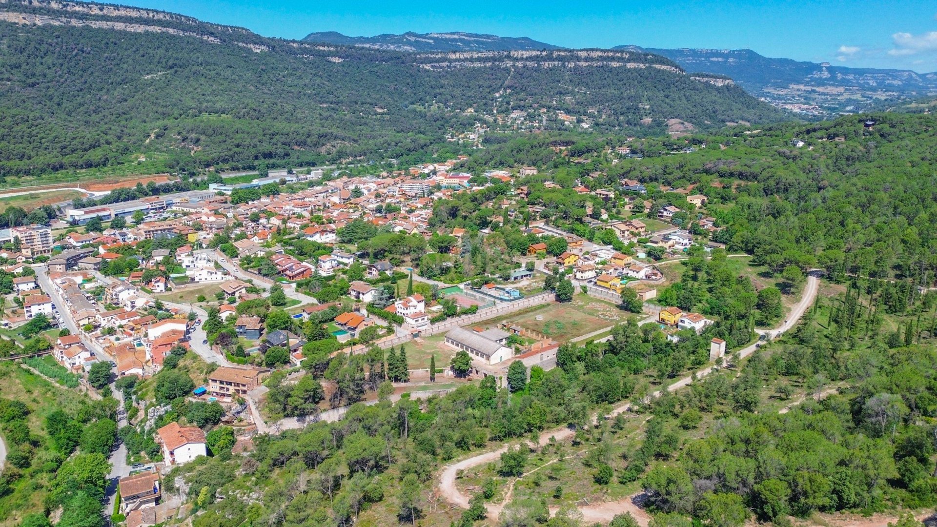 Castles à Aiguafreda, Barcelona, Espagne 26210 m2 No. 167216