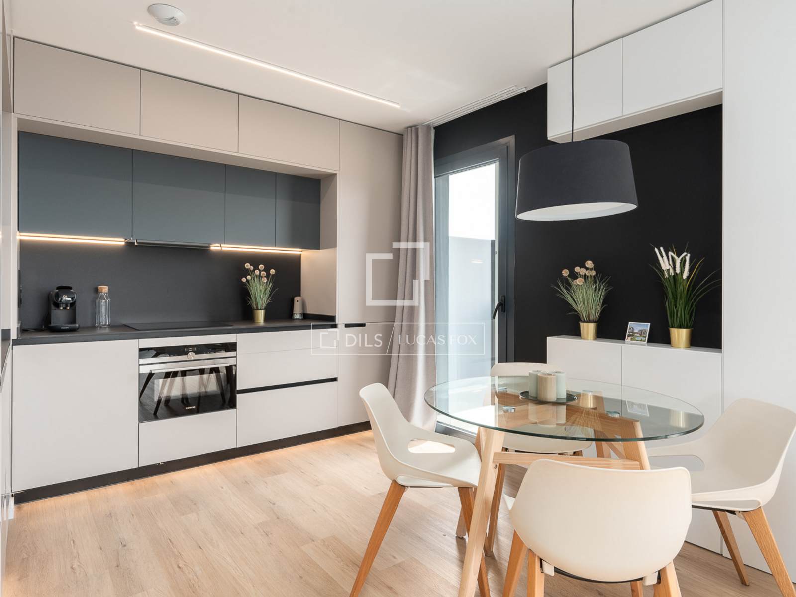 Apartamento en Barcelona, España 3 dormitorios, 88 m2 No. 150705