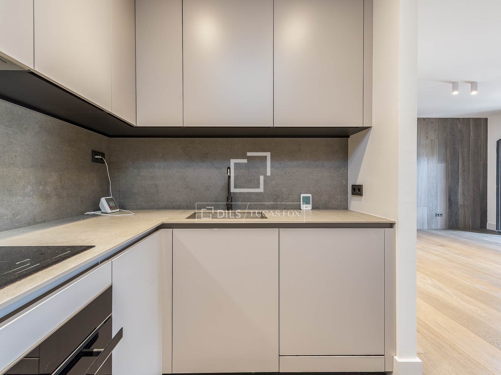 Квартира в Барселона, Испания 2 спальни, 90м2 №150700