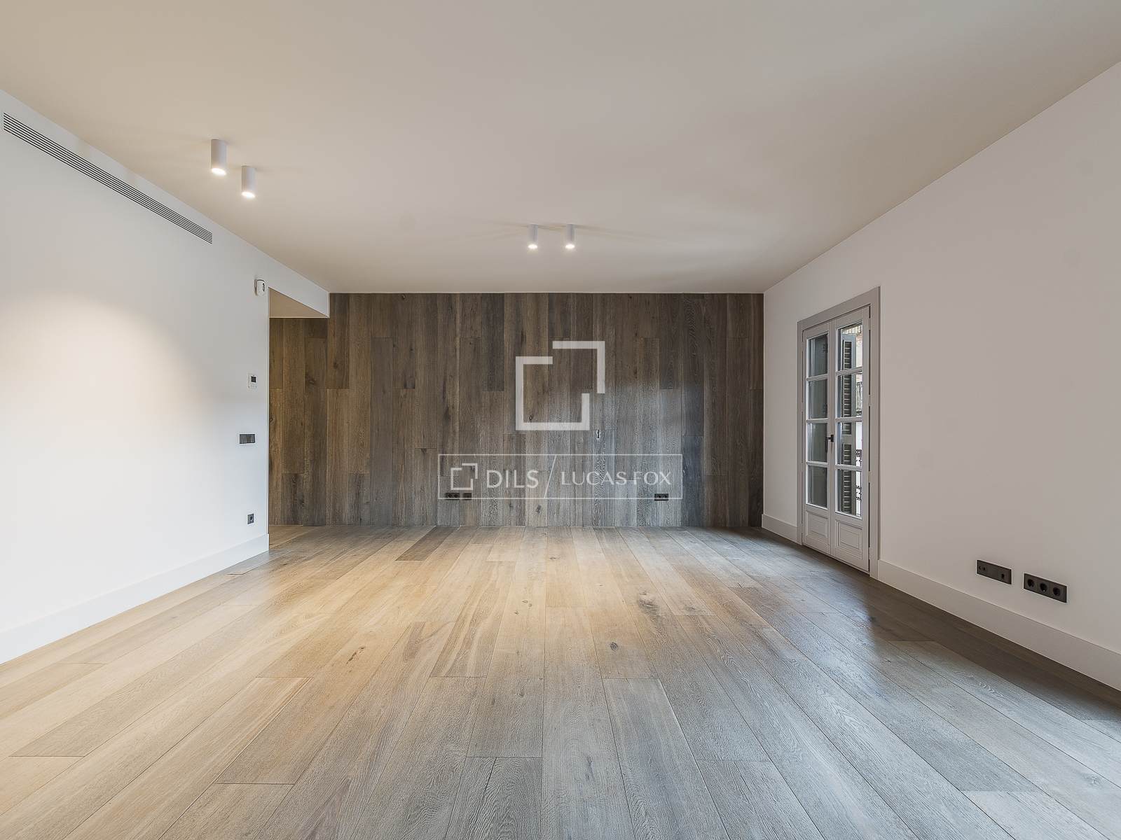 Квартира в Барселона, Испания 2 спальни, 90м2 №150700