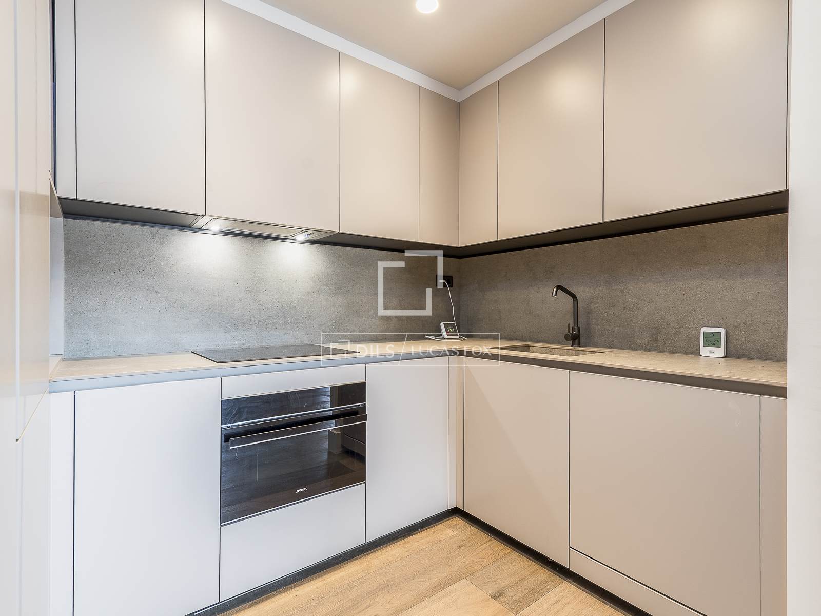 Квартира в Барселона, Испания 2 спальни, 90м2 №150700