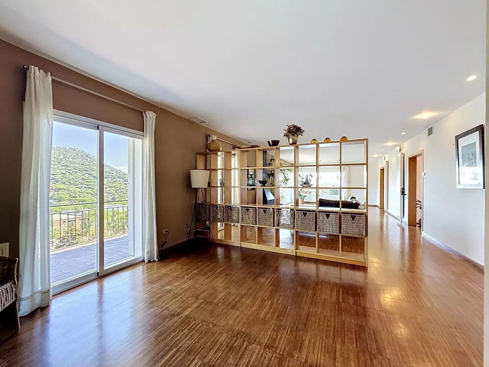 Māja Cabrils, Barcelona, Spānijā 4 istabas, 376 m2 Nr. 192070