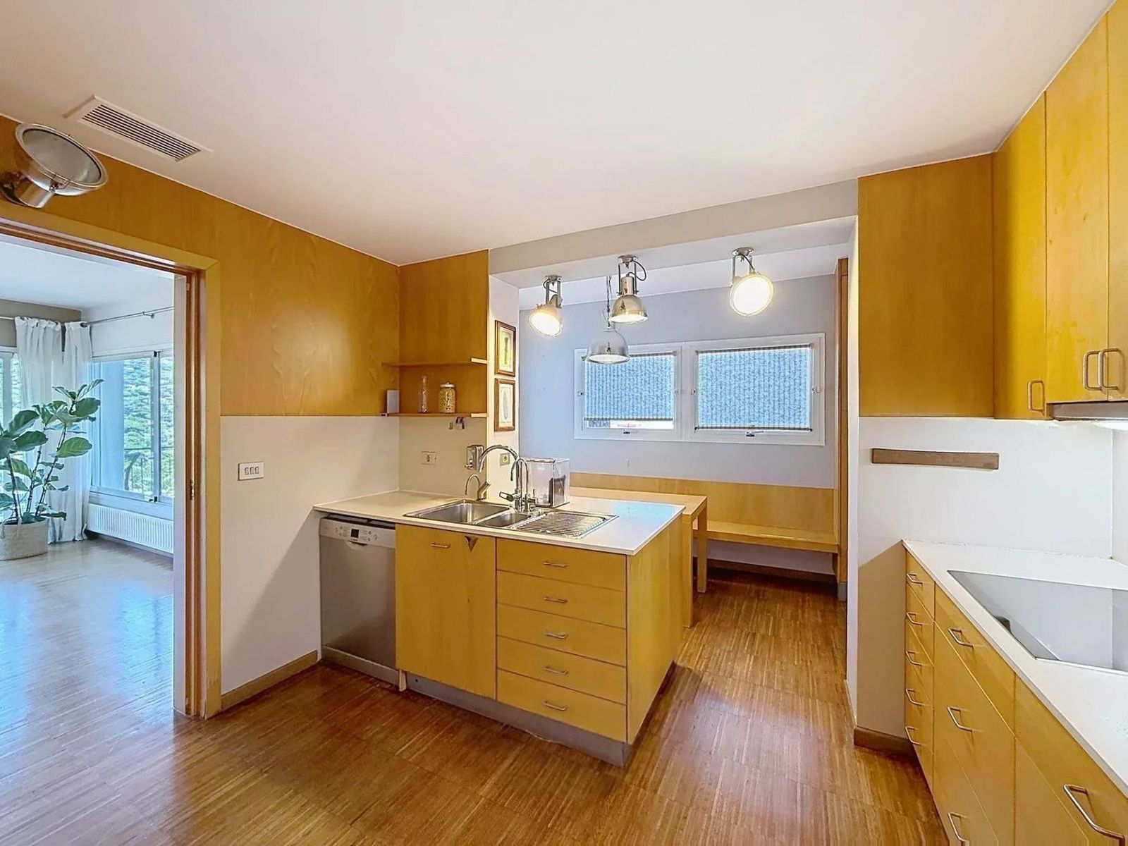 Māja Cabrils, Barcelona, Spānijā 4 istabas, 376 m2 Nr. 192070