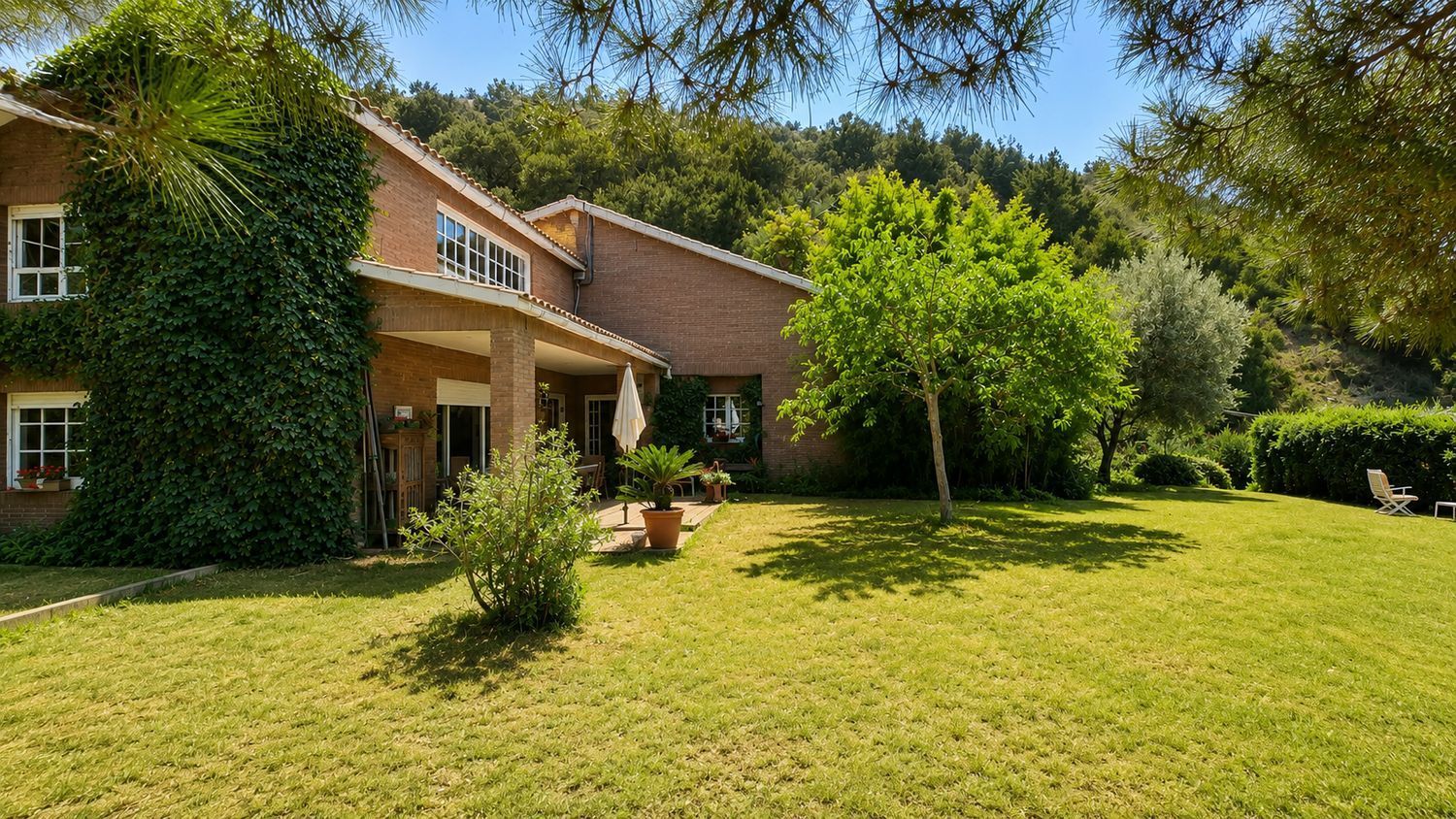 House à Cabrils, Barcelona, Espagne 5 chambres, 663 m2 No. 192071