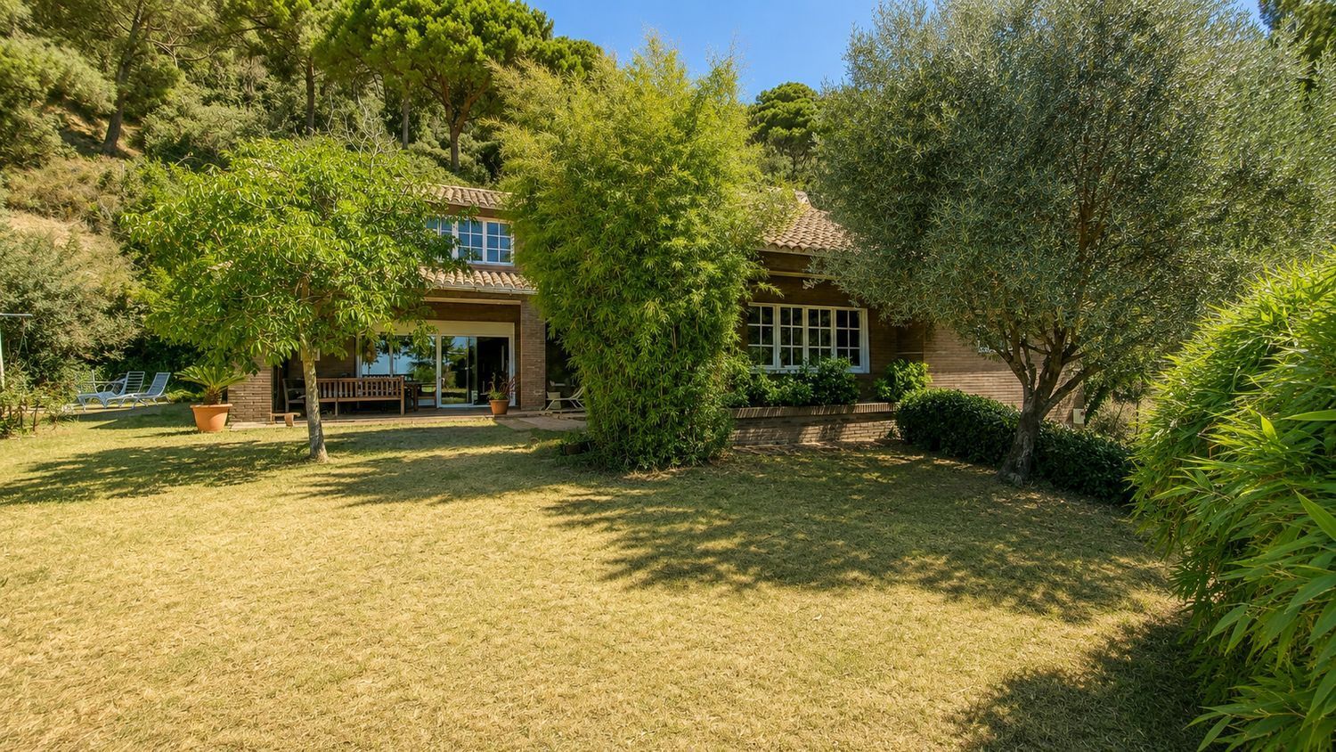 House à Cabrils, Barcelona, Espagne 5 chambres, 663 m2 No. 192071