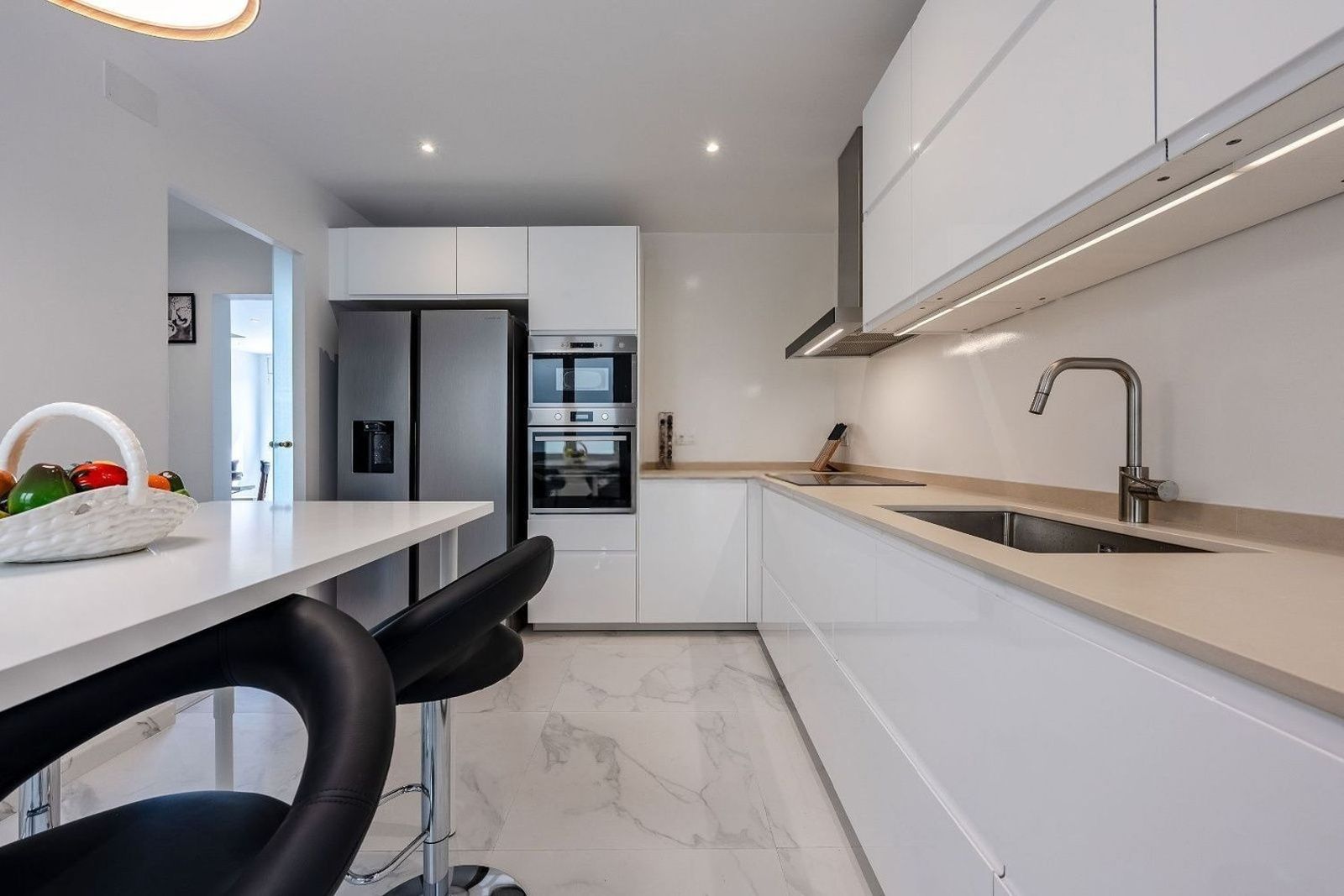 Dzīvoklis Barcelona, Spānijā 2 istabas, 86 m2 Nr. 192066