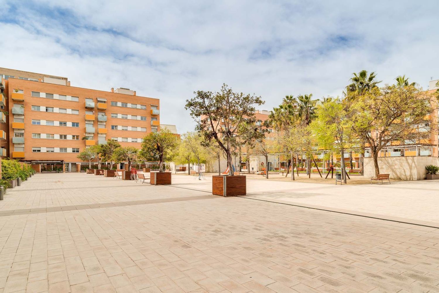 Wohnung in Barcelona, Spanien 4 Schlafzimmer, 126 m2 Nr. 192068