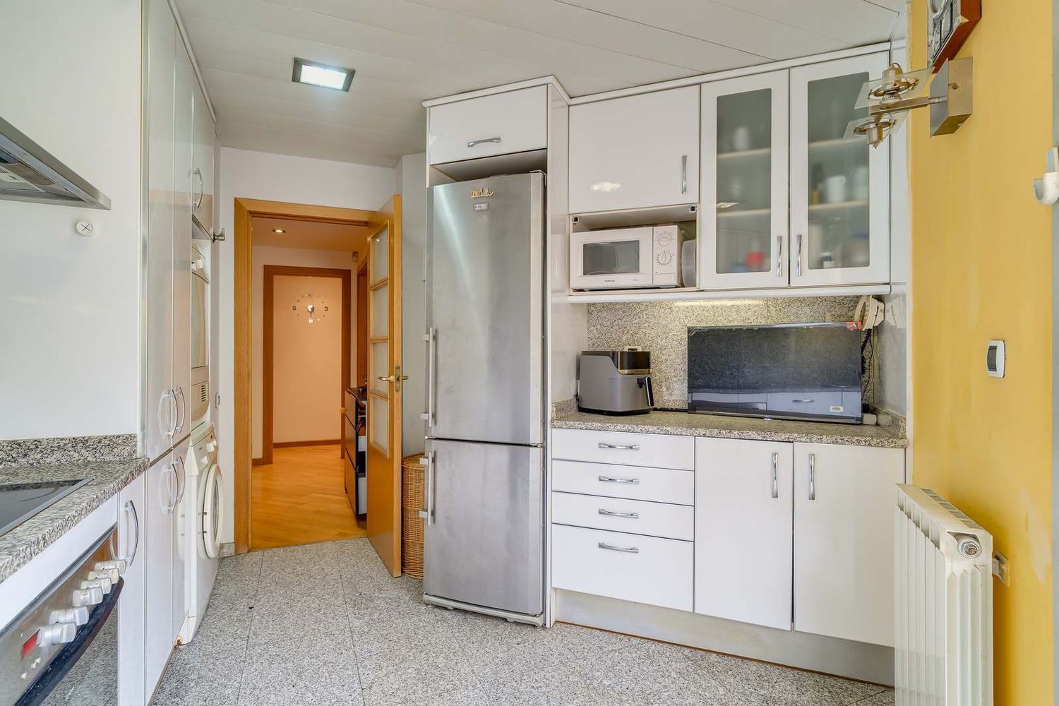Wohnung in Barcelona, Spanien 4 Schlafzimmer, 126 m2 Nr. 192068