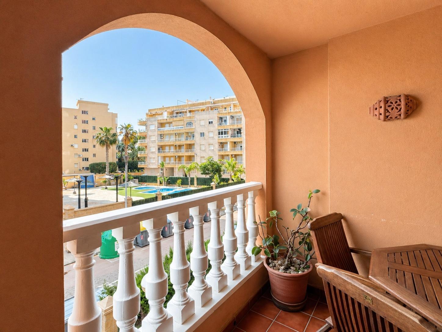 Lägenhet i Torrevieja, Alicante, Spanien 3 sovrum, 93 kvm. Nr. 189349