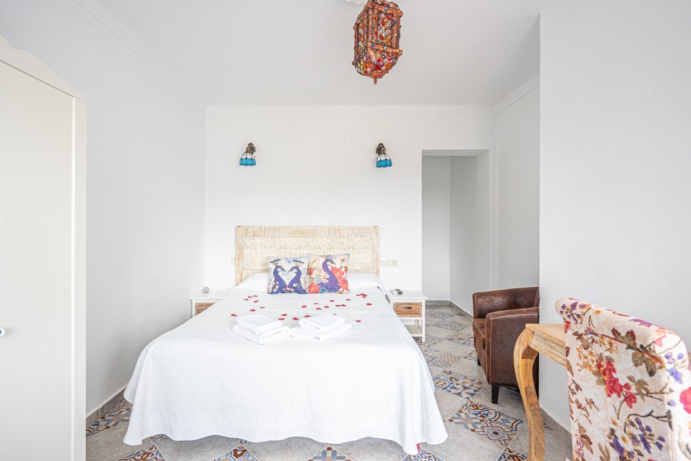 Commercial property in Calpe, Alicante, Spain 11 bedrooms, 335 sq.m. No. 78876